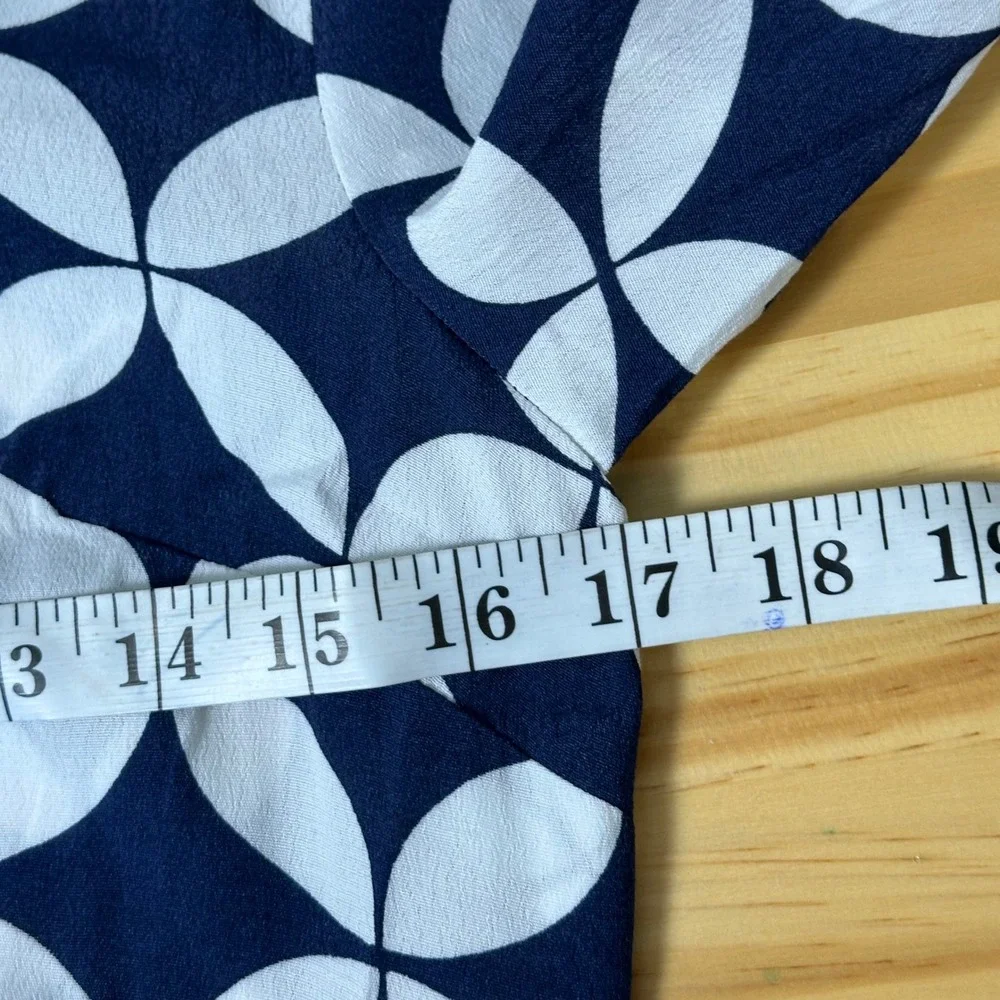 Boden Shirt Dress Geometric Petal Print 4R Navy White Belted Long Sleeve Midi - Picture 8 of 9